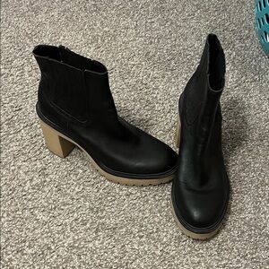 Dolce Vida high heeled boots